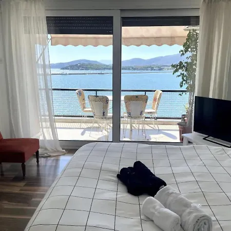 Marine With Sea & Port View! *