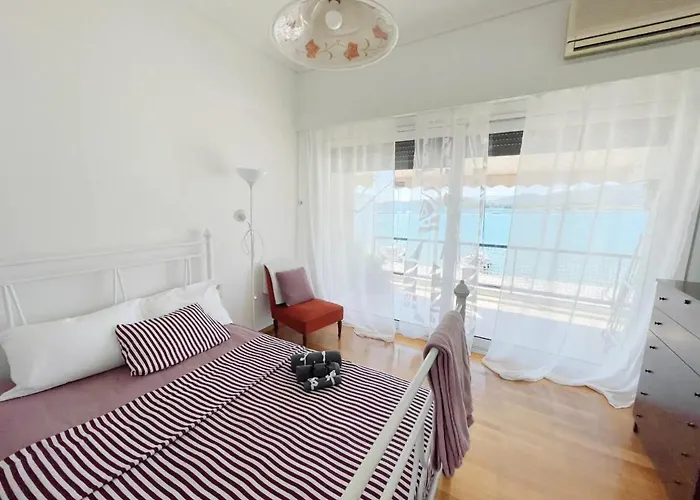 Daire Marine With Sea & Port View!