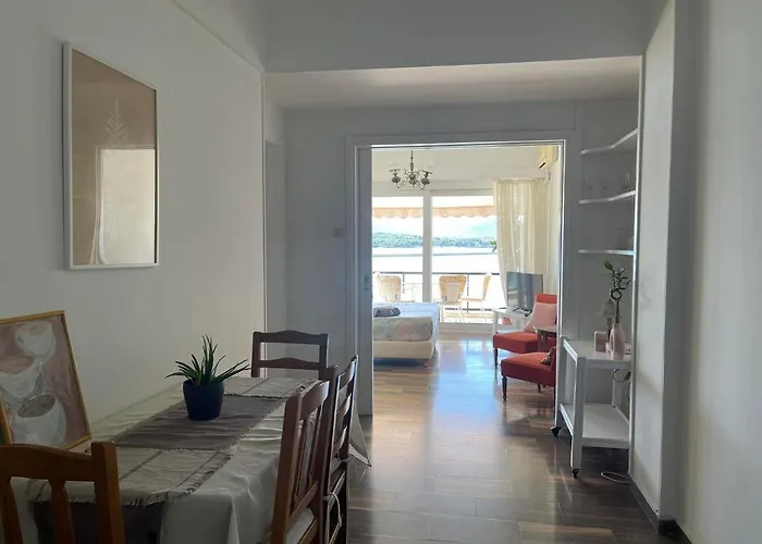 Marine With Sea & Port View! Golos