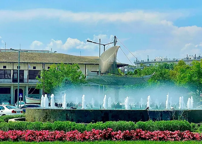 Daire Marine With Sea & Port View! Golos