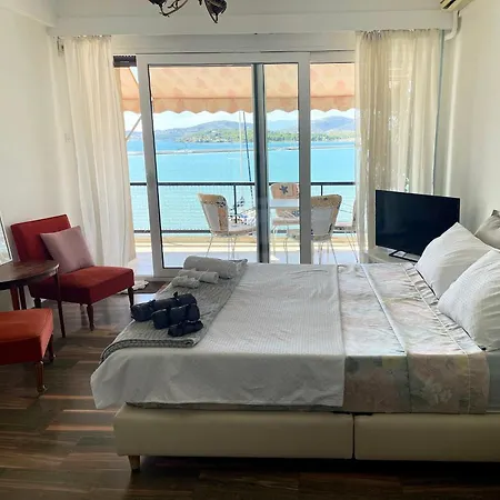 Marine With Sea & Port View! Apartment *