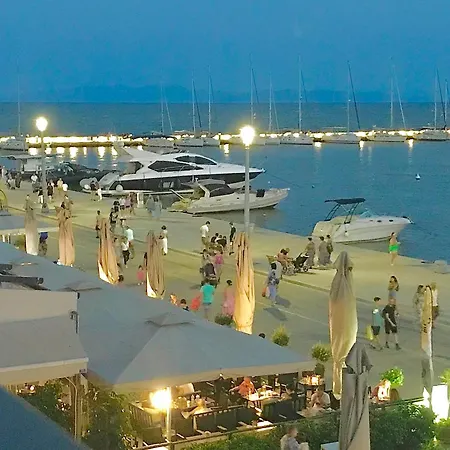 شقة Marine With Sea & Port View! *