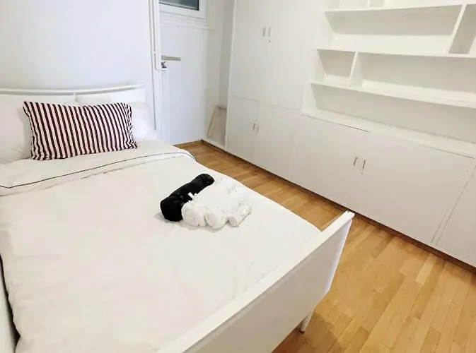 Apartamento Marine With Sea & Port View!