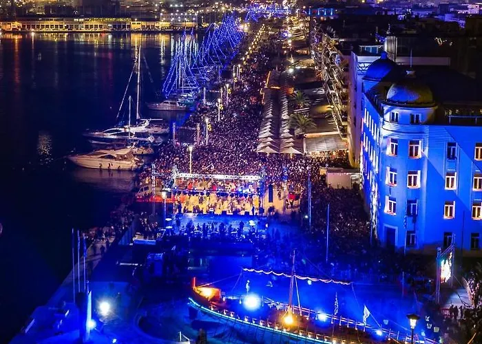 Apartamento Marine With Sea & Port View!