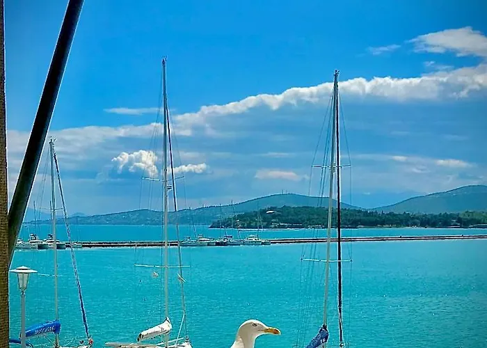 Marine With Sea & Port View! * Volos